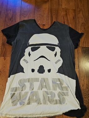 Disney Star Wars Tee - Black & White Logo